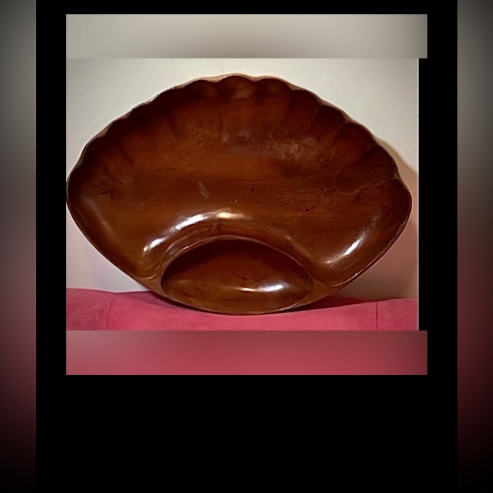 Vintage Mahogany Sea Shell Clam shaped Divided Platter in brown color